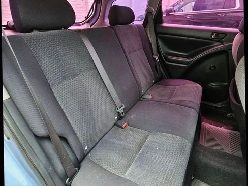 Used 2005 Toyota Matrix image 26