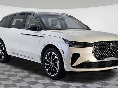 Used 2024 Lincoln Nautilus Reserve