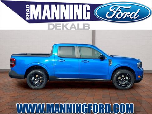 New 2026 Ford Maverick Lariat w/ Black Appearance Package image 1