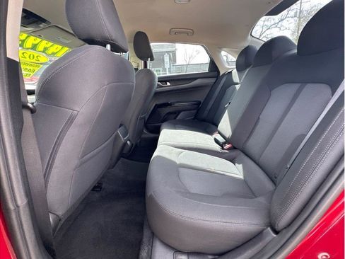 Used 2021 Kia K5 LX image 13