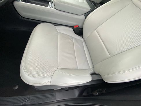 Certified 2025 Ford Expedition Platinum AWD/4WD image 21