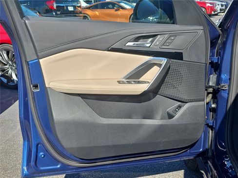 Used 2025 BMW X1 xDrive28i image 14