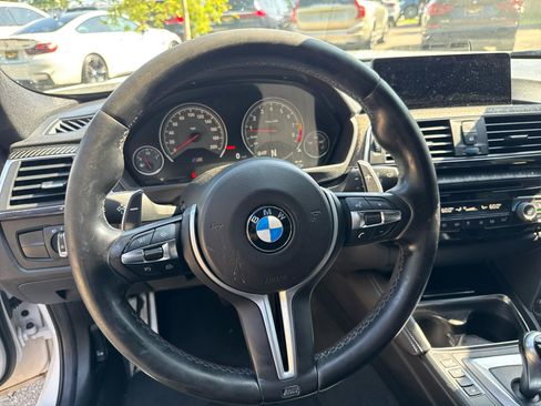 Used 2016 BMW M3 RWD image 12