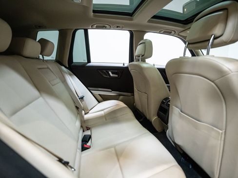 Used 2014 Mercedes-Benz GLK 250 BlueTEC 4MATIC image 34