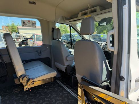 Used 2015 Ford Transit 350 XL RWD image 9