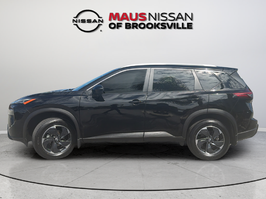 Certified 2025 Nissan Rogue SV w/ SV Premium Package FWD image 6