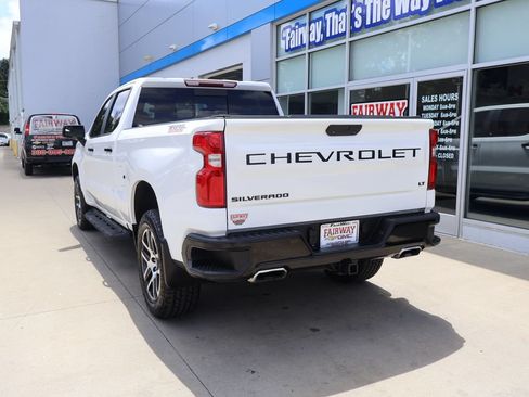 Used 2020 Chevrolet Silverado 1500 LT Trail Boss AWD/4WD image 8