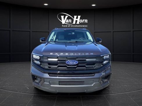 New 2026 Ford Expedition Max Active AWD/4WD image 2
