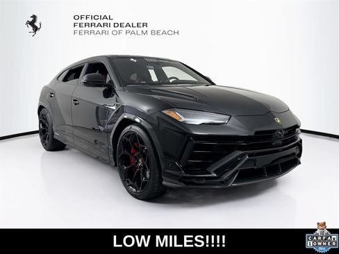 Used 2024 Lamborghini Urus Performante AWD/4WD image 1