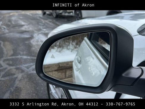 Used 2023 BMW X7 xDrive40i AWD/4WD image 3