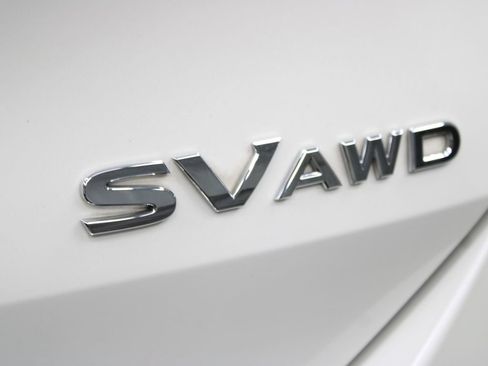 Used 2015 Nissan Rogue SV AWD/4WD image 42