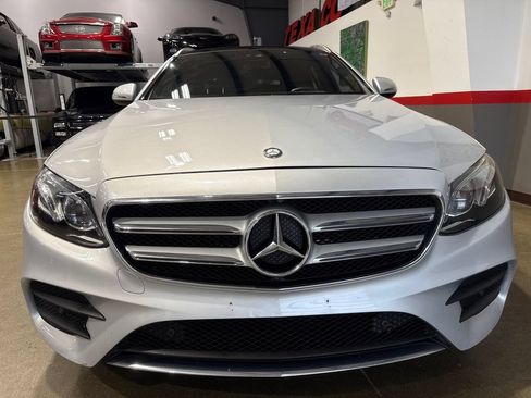 Used 2017 Mercedes-Benz E 400 4MATIC Wagon image 53