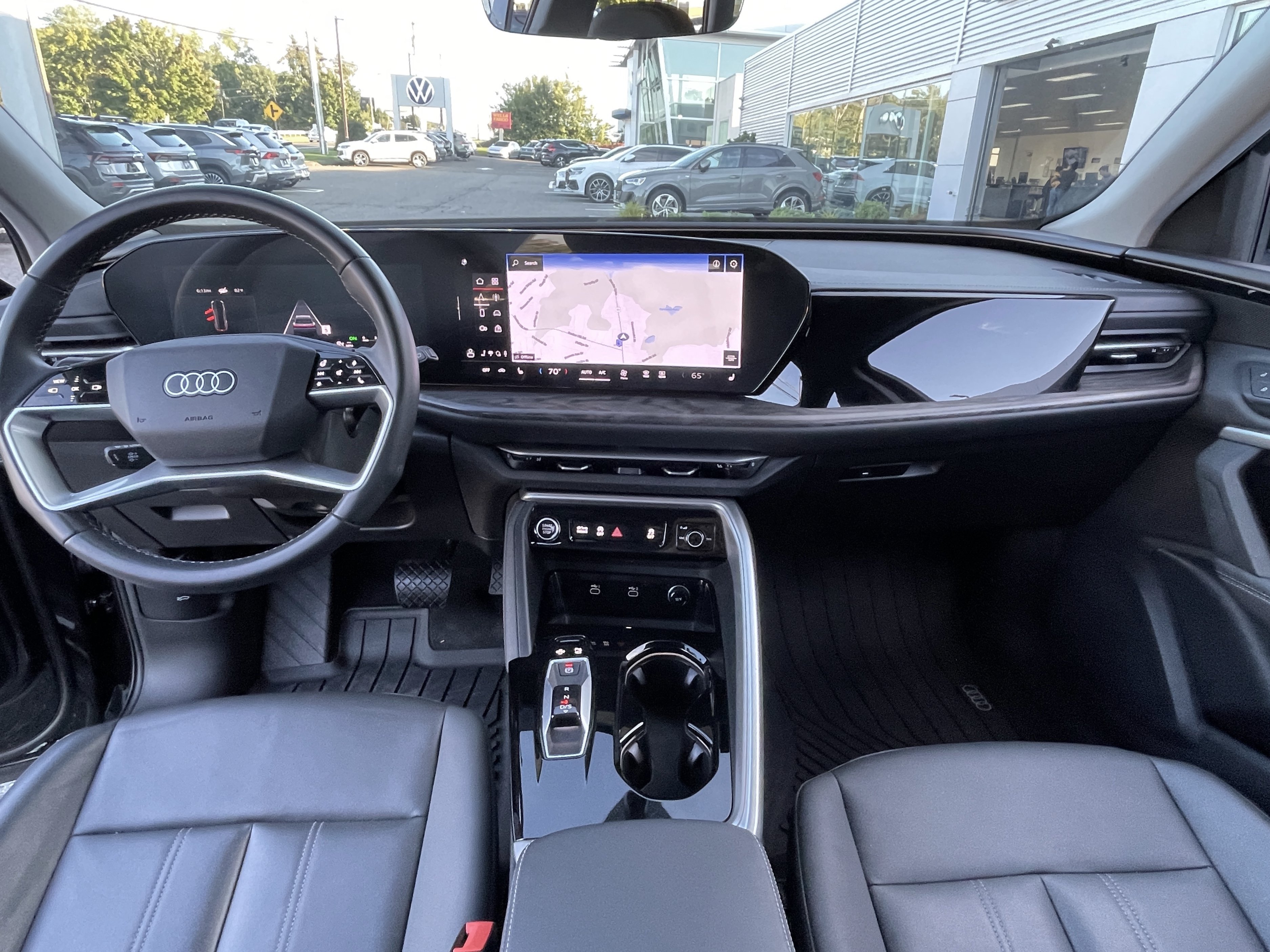 Certified 2025 Audi Q5 Premium w/ Convenience Package AWD/4WD image 8