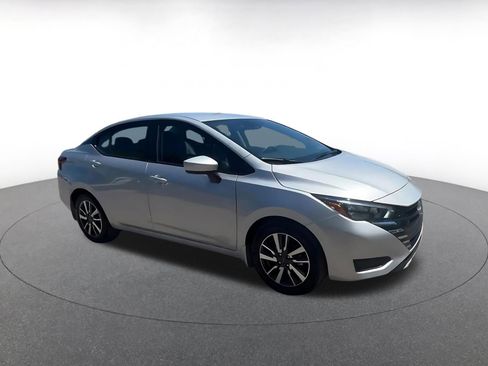 Used 2025 Nissan Versa SV w/ Trunk Package FWD image 2