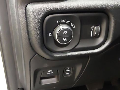 Used 2020 RAM 1500 Big Horn AWD/4WD image 23