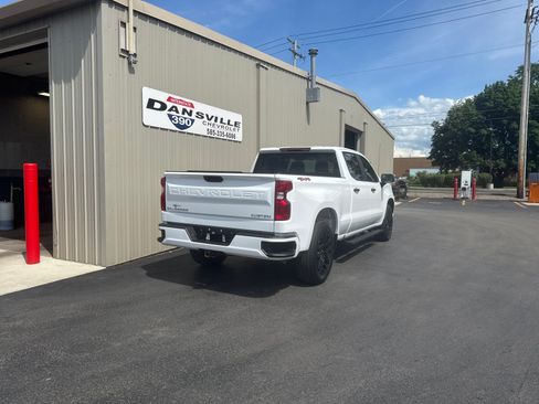 Used 2024 Chevrolet Silverado 1500 Custom AWD/4WD image 3