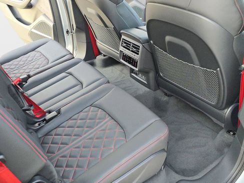 New 2026 Audi Q7 3.0T Prestige image 11