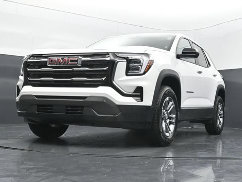 Used 2026 GMC Terrain Elevation FWD image 35