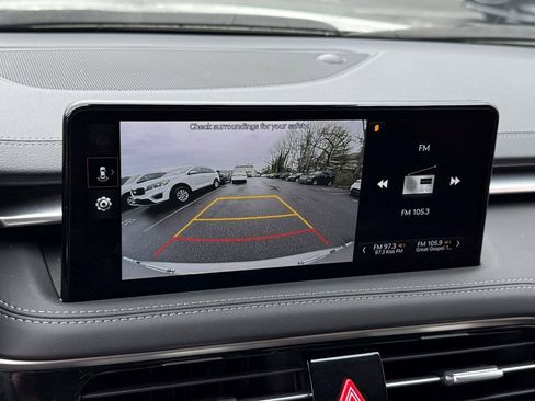 Used 2025 Genesis G70 2.5T image 22