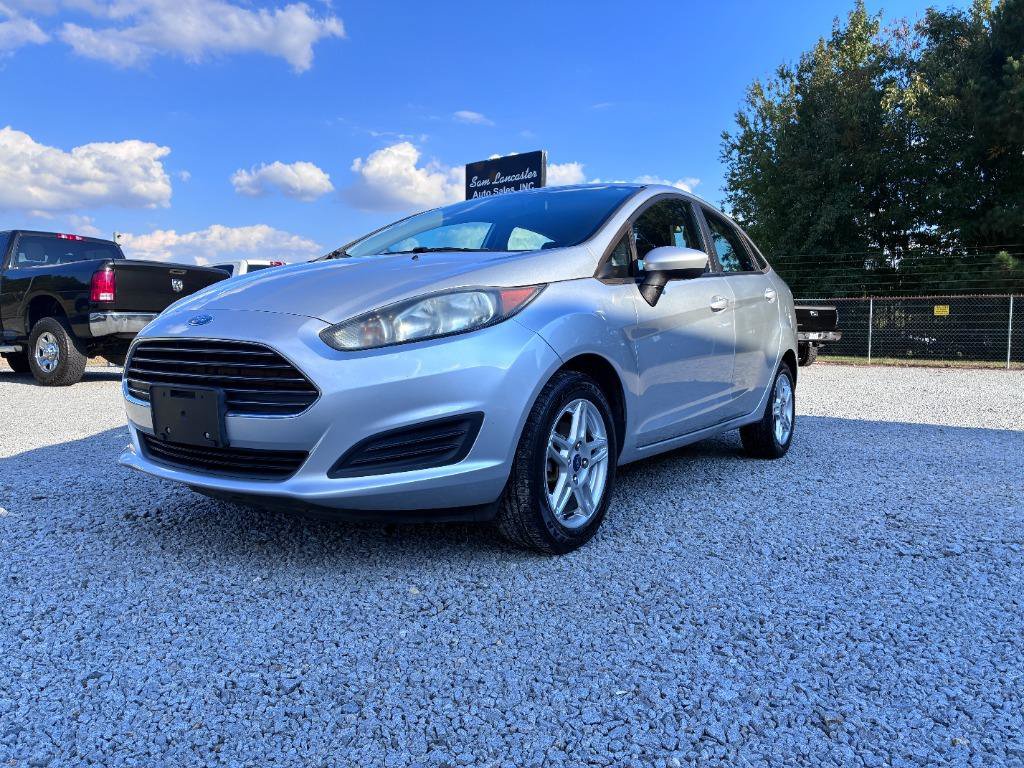 Used 2019 Ford Fiesta SE FWD image 1