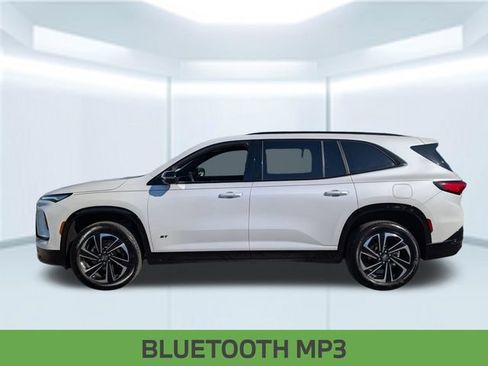Used 2025 Buick Enclave Sport Touring w/ Power Package FWD image 3