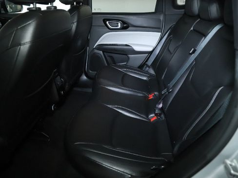 Used 2025 Jeep Compass Limited AWD/4WD image 14