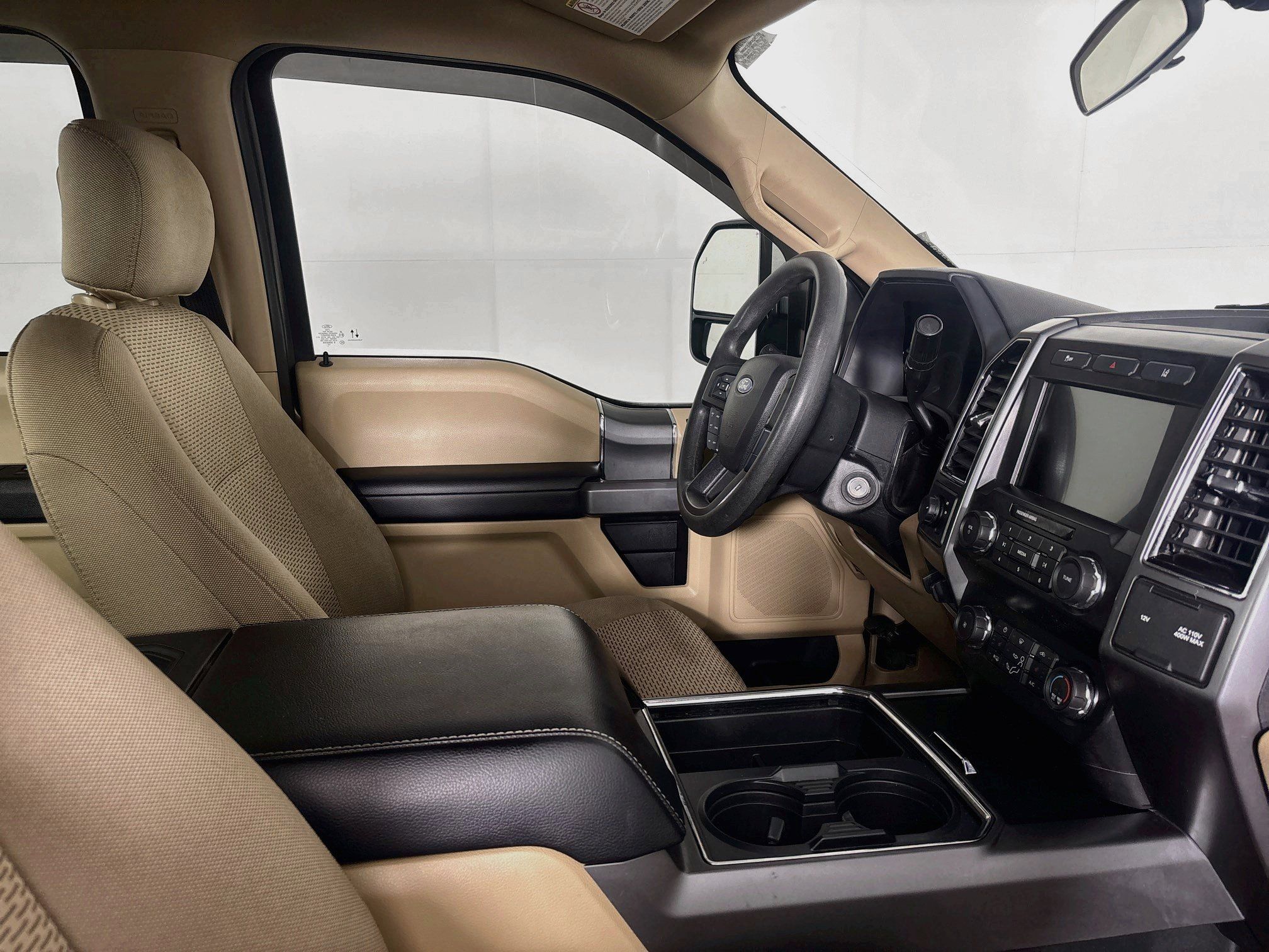 Used 2020 Ford F250 XLT w/ XLT Premium Package RWD image 24