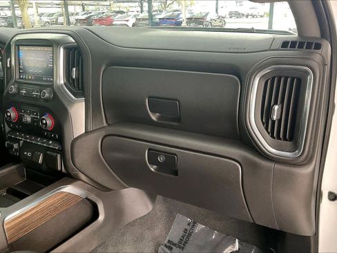 Used 2021 Chevrolet Silverado 1500 RST w/ Texas Edition Plus image 19