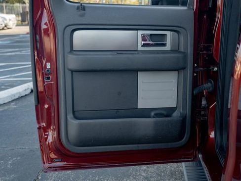 Used 2014 Ford F150 FX4 w/ Equipment Group 402A Luxury image 39