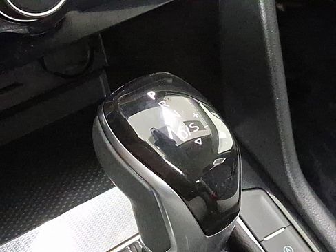 Used 2025 Volkswagen Taos S image 22