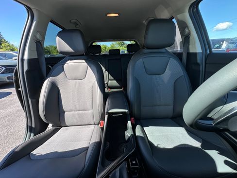New 2026 Kia Niro EX FWD image 21