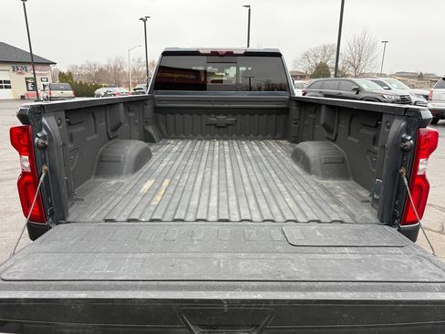 Used 2020 Chevrolet Silverado 2500 LTZ w/ LTZ Premium Package AWD/4WD image 7