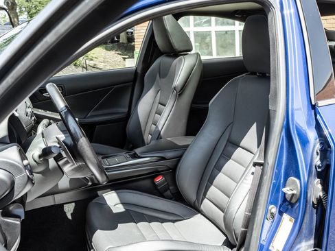 Used 2023 Lexus IS 350 F Sport AWD/4WD image 7