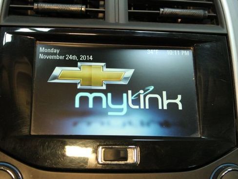 Used 2016 Chevrolet Malibu LT image 23