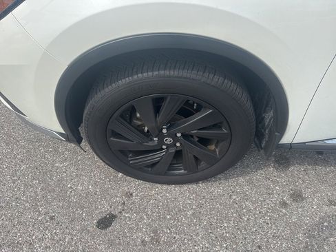 Used 2020 Nissan Murano SL w/ Moonroof Package image 12