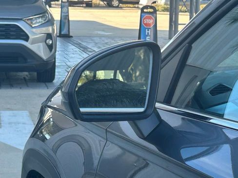 New 2026 Volkswagen Taos SE image 29