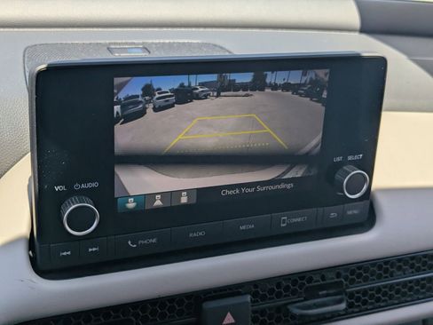 Used 2025 Honda HR-V LX image 24
