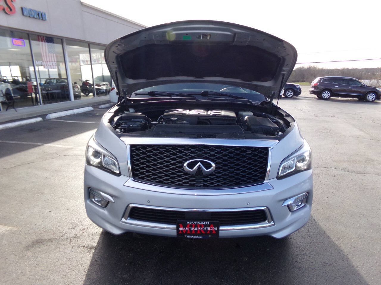 Used 2015 INFINITI QX80 4WD w/ Driver's Assistance Package image 29