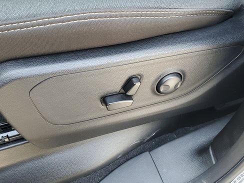Used 2025 RAM 1500 Big Horn AWD/4WD image 18