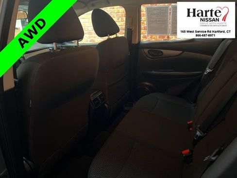 Used 2019 Nissan Rogue Sport S w/ Appearance Package image 12