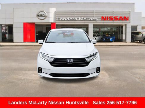 Used 2024 Honda Odyssey EX-L image 11