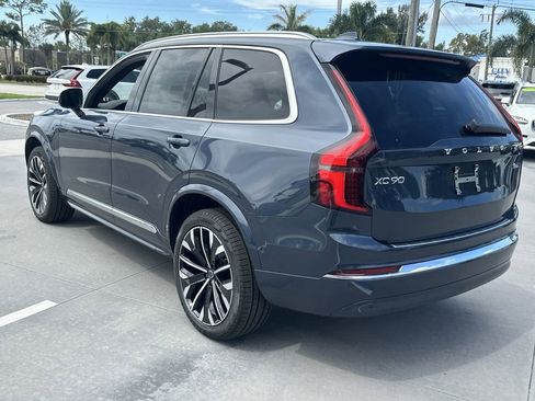 New 2026 Volvo XC90 B6 Plus w/ Protection Package Premier image 8