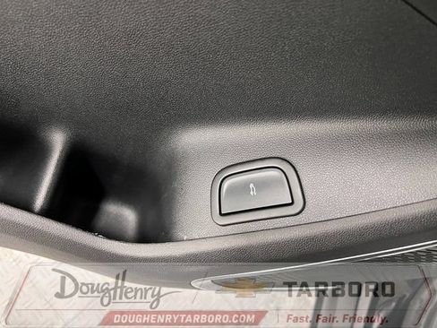Used 2025 GMC Acadia Elevation FWD image 28
