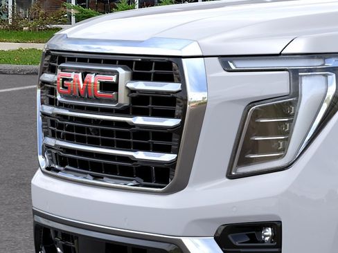 New 2026 GMC Yukon Elevation w/ Elevation Premium Package AWD/4WD image 13