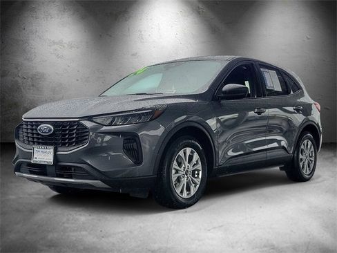 Used 2025 Ford Escape Active image 5