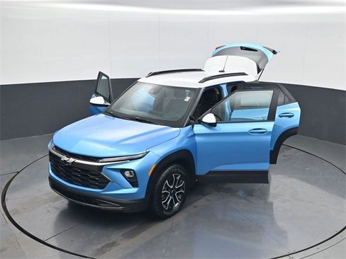 Certified 2025 Chevrolet TrailBlazer ACTIV w/ Driver Confidence Package image 30