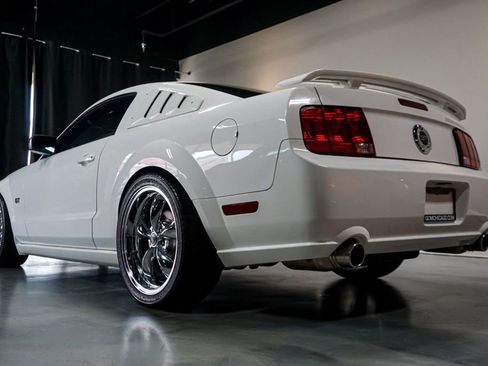 Used 2007 Ford Mustang GT image 22