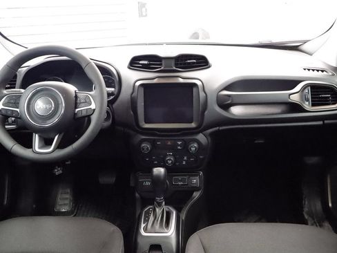 Certified 2023 Jeep Renegade Latitude w/ Sun/Sound Group AWD/4WD image 23