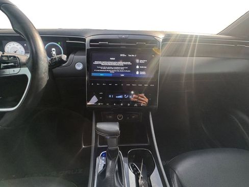 Used 2023 Hyundai Santa Cruz Limited image 13