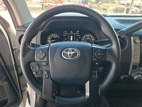 Used 2018 Toyota Tundra SR image 14